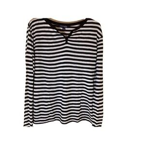 Chadwick of Boston Top - Size L Black‎ White Stripped Long Sleeve